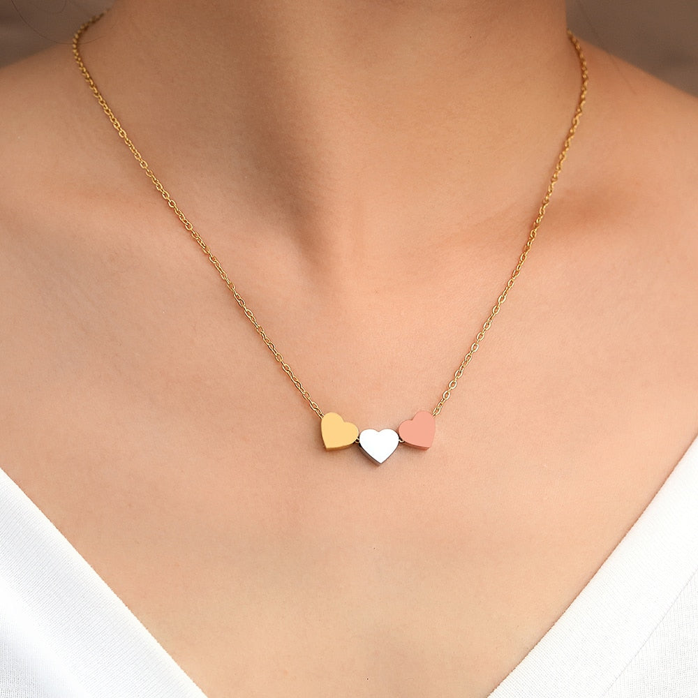 Collier avec des cœurs