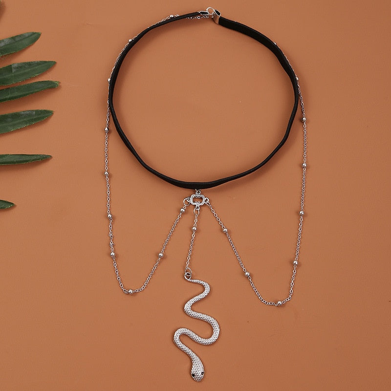 Décorative chaîne de cuisse avec motif de serpent
