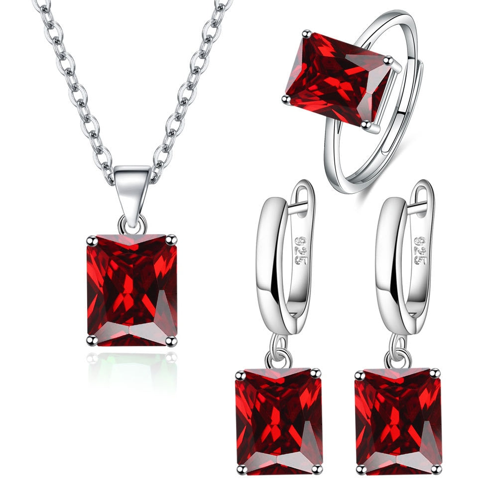 Ensemble de bijoux en argent avec des zircons colorés