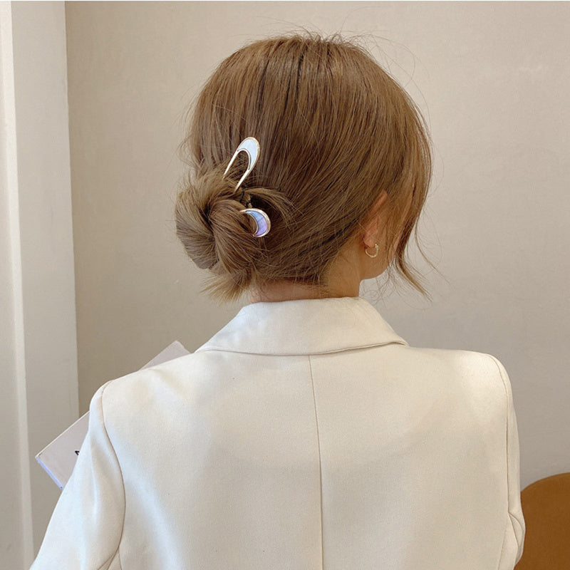 Pince à cheveux avec un accent coloré