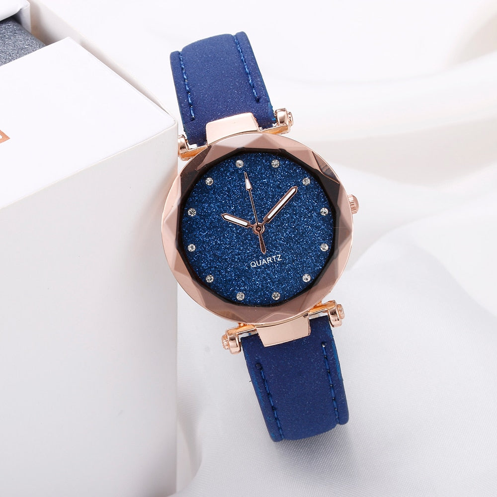 Montre pour dames avec un cadran scintillant sur un bracelet