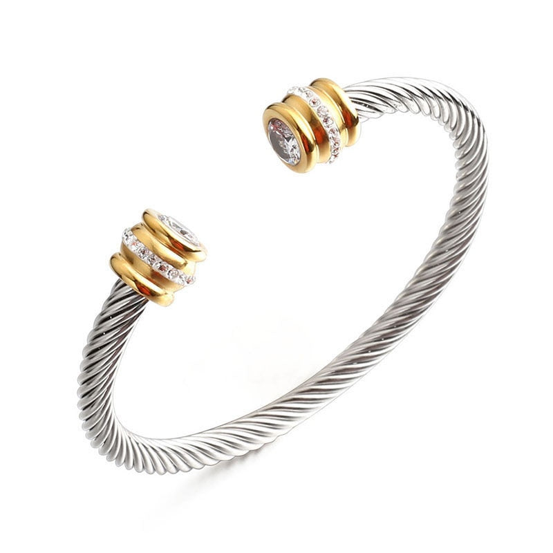 Bracelet ouvert avec des zircones cubiques