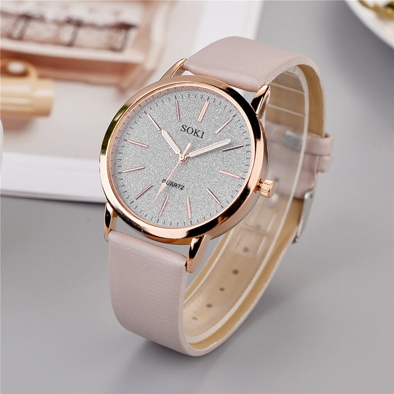 Montre pour femmes avec cadran et bracelet scintillants