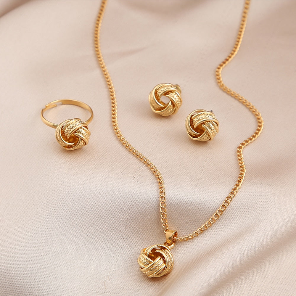 Ensemble de bijoux géométriques