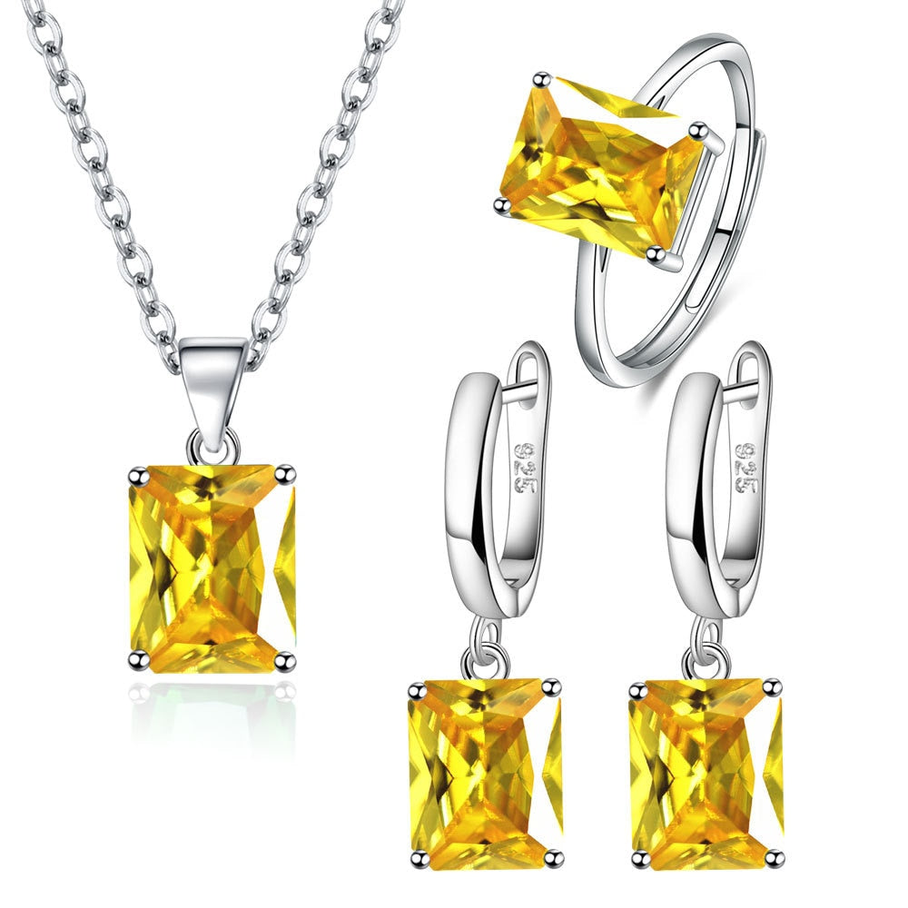 Ensemble de bijoux en argent avec des zircons colorés
