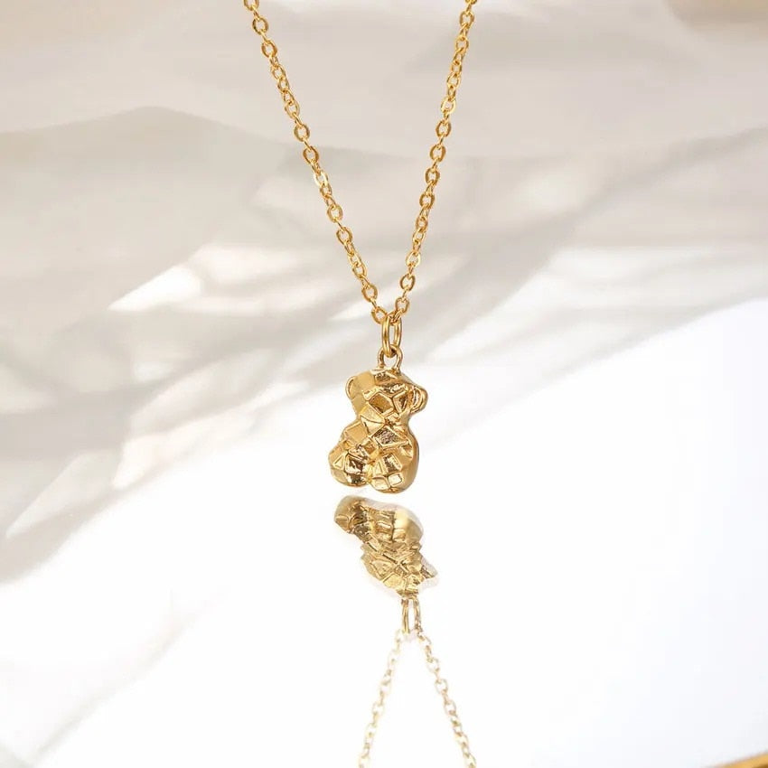 Collier avec un ourson