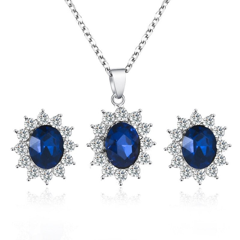 Un ensemble de bijoux avec des zircones cubiques