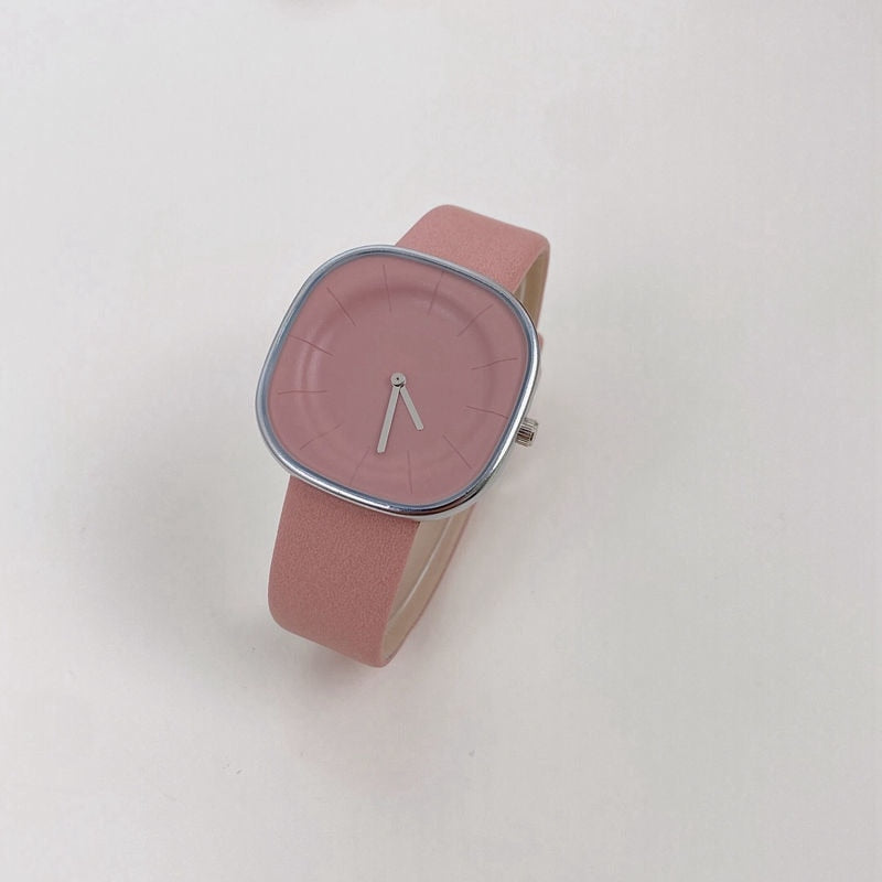 Montre pour dames minimalistes