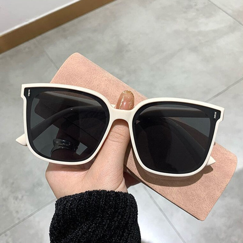 Lunettes de soleil carrées