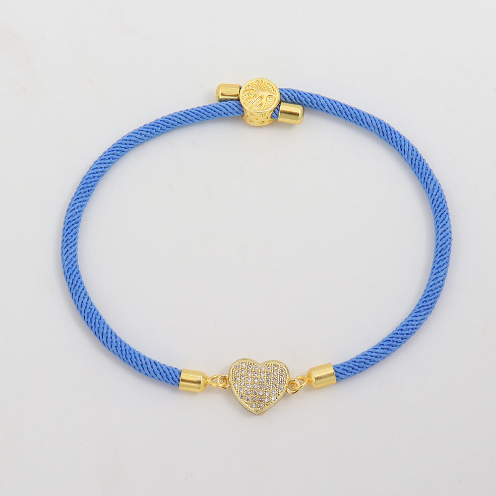 Bracelet avec un fil et un cœur