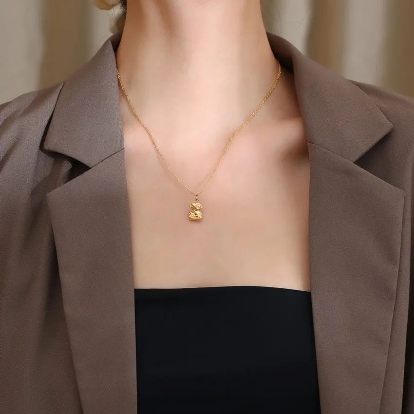 Collier avec un ourson