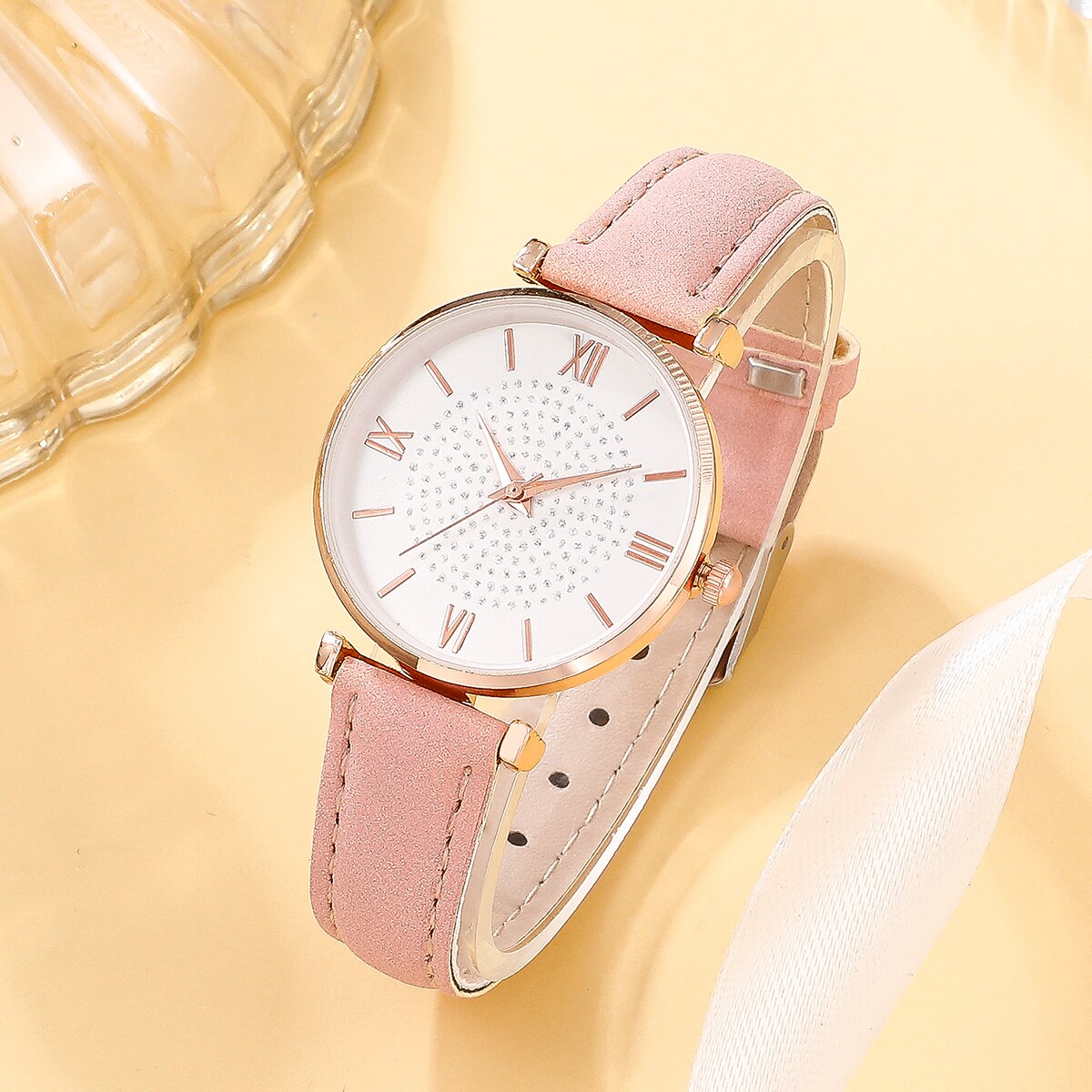 Montre pour femmes avec un motif minimaliste