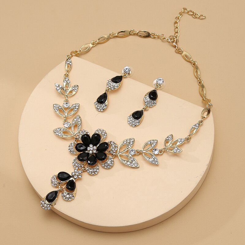 Un ensemble de bijoux élégant