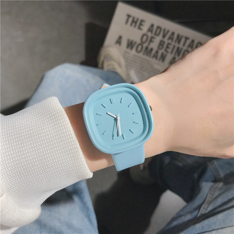 Montre en silicone minimaliste pour dames