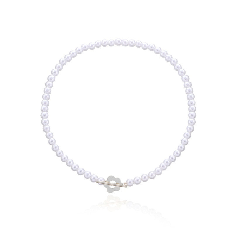 Collier ras de cou en perles