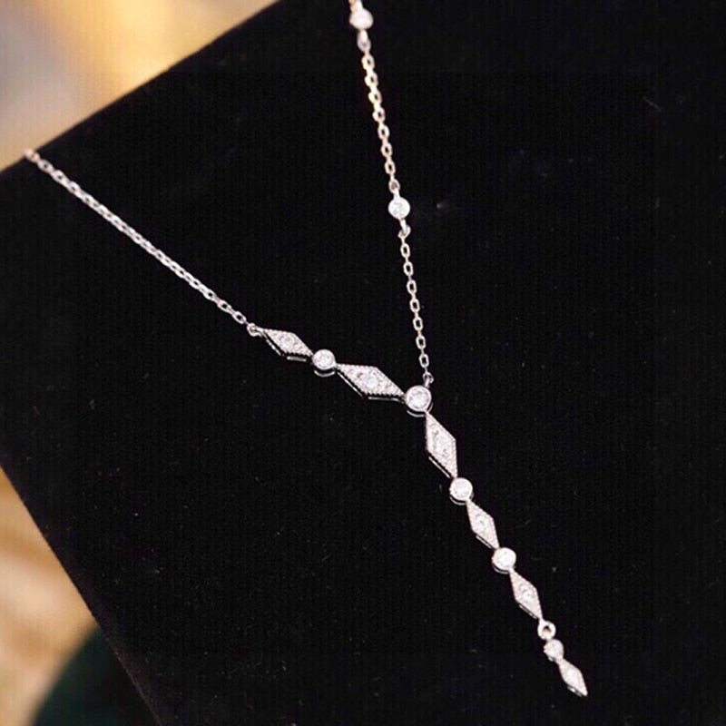 Collier long