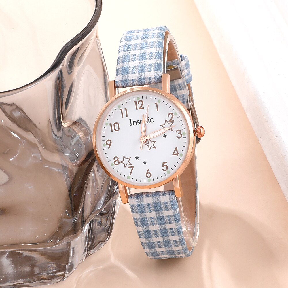 Montre pour dames avec motif d'étoile