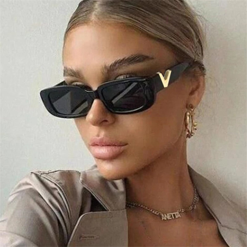 Lunettes de soleil de style rétro