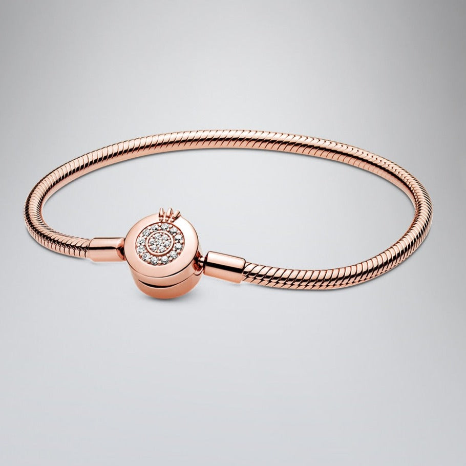 Bracelet avec un pendentif modulaire