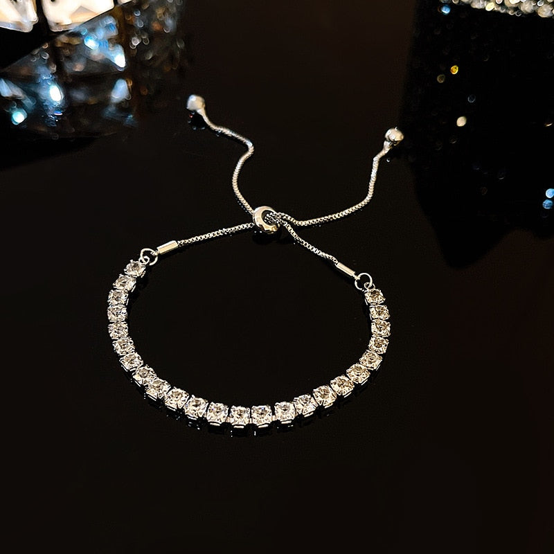 Bracelet avec zircons