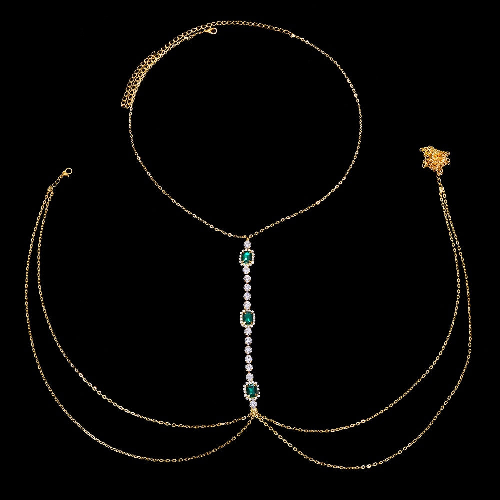 Chaîne pour poitrine avec zircons et yeux verts