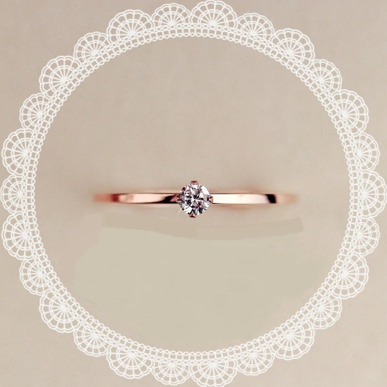 Bague simple avec un œillet