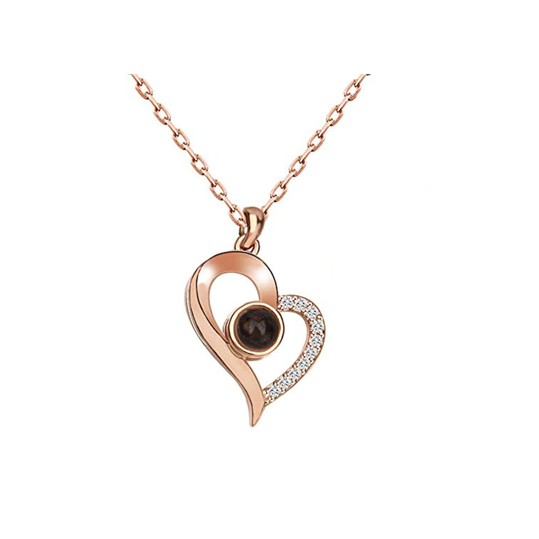 Collier avec motif de cœur