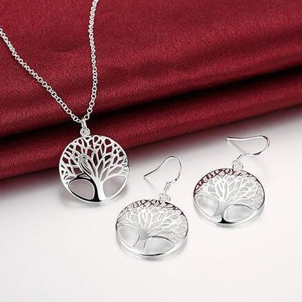 Ensemble de bijoux avec motif de l'arbre de vie