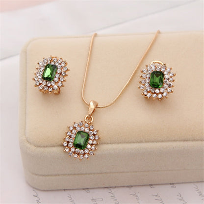 Ensemble de bijoux avec zirconia