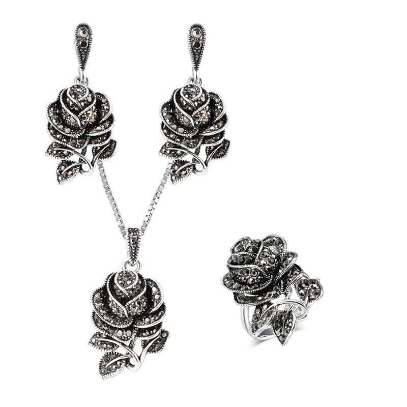 Ensemble avec motif de rose