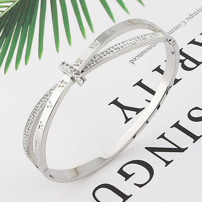 Bracelet avec zircons