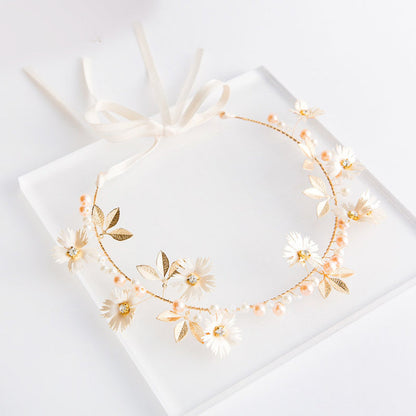 Bandeau de fleurs de marguerite